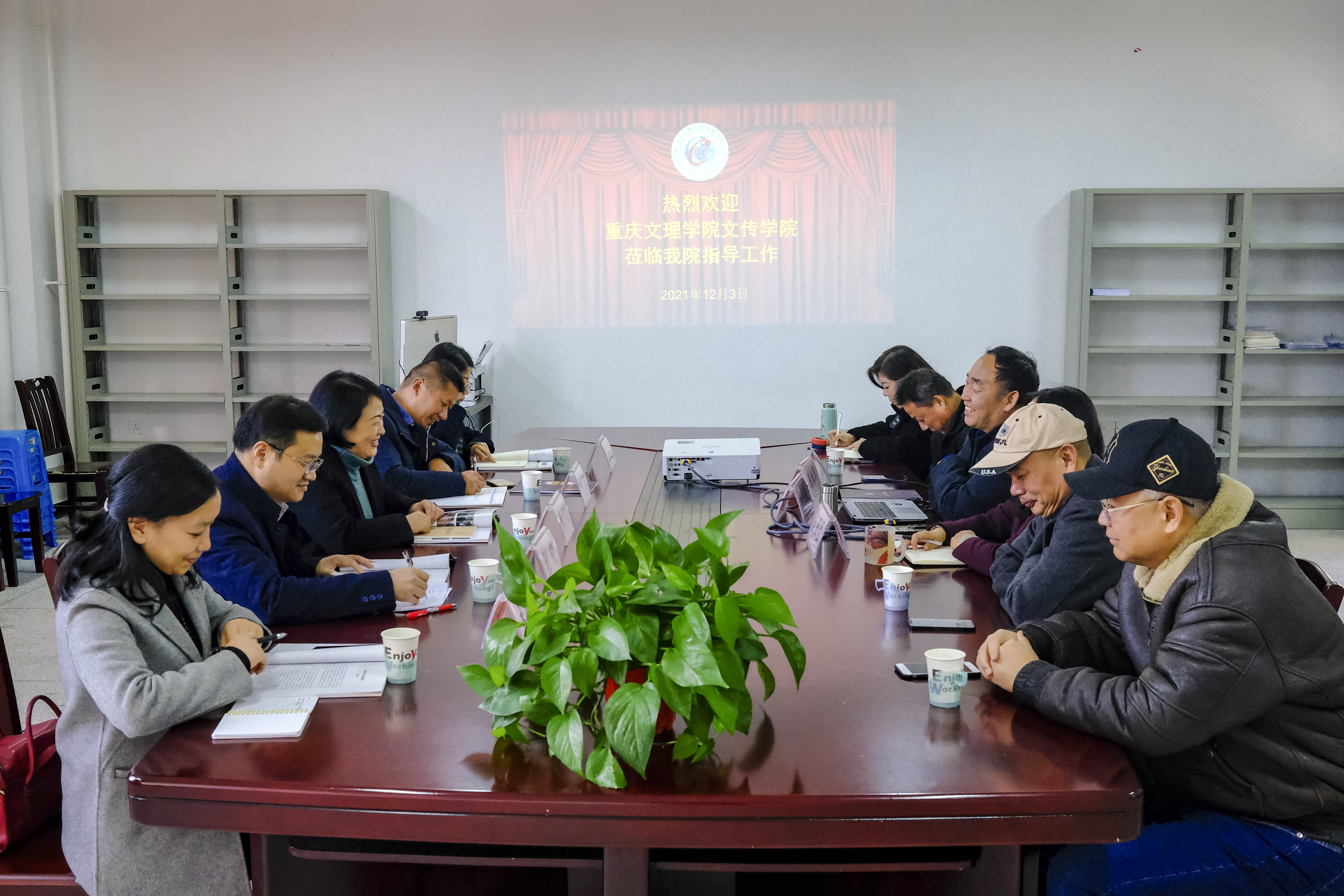 传媒学院图片.jpg