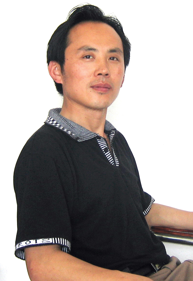 洪峻.jpg